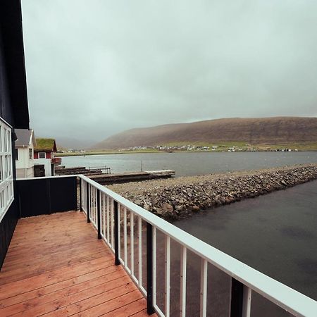 Dahlastova / Stunning Boathouse / Bay View / 3Br Hvalvik 外观 照片