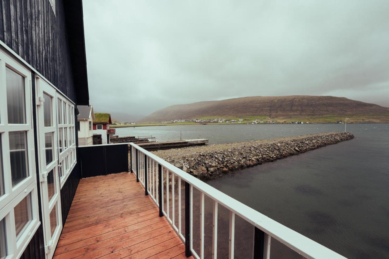 Dahlastova / Stunning Boathouse / Bay View / 3Br Hvalvik 外观 照片